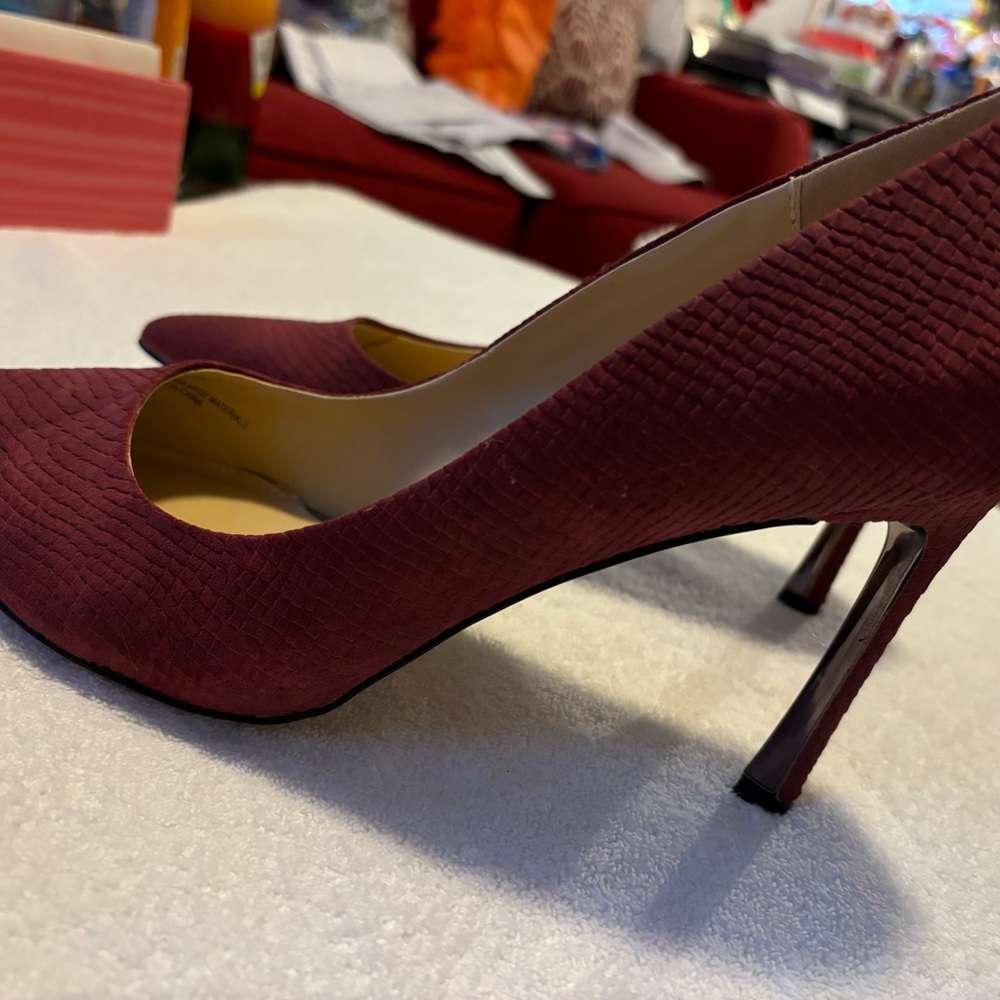 Brand New Heels By JESSICA SIMPSON - Size 11 M - Heel Height 4 Inches - box 25 - Picture 2 of 7